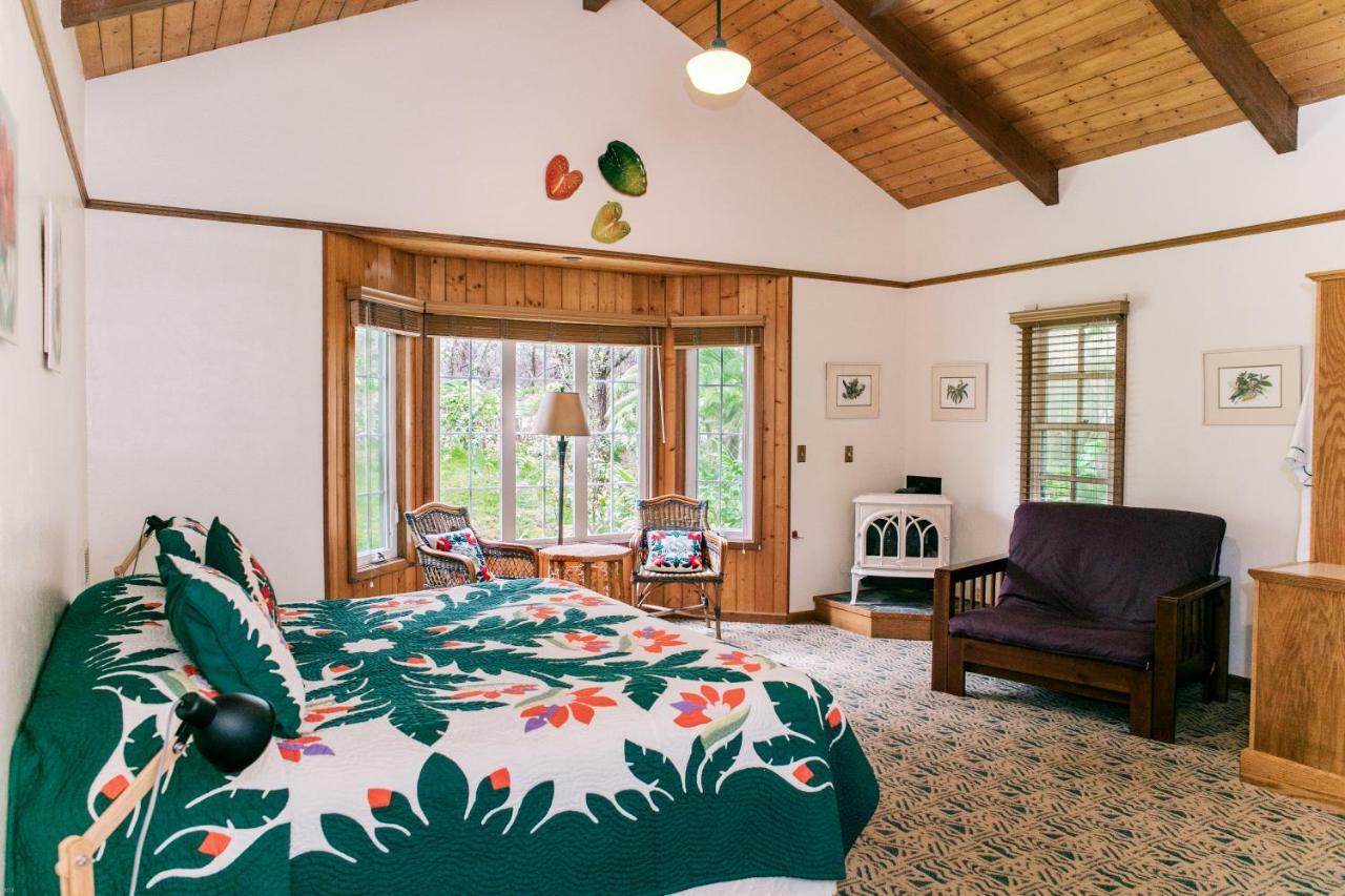 וולקנו Kilauea Lodge And Restaurant מראה חיצוני תמונה